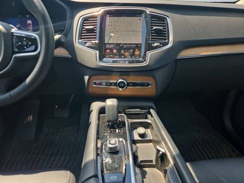 Used 2023 Volvo XC90 T8 Plus w/ Protection Package Premier AWD/4WD image 12