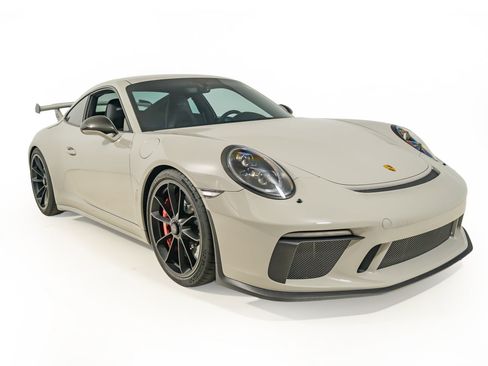 Used 2018 Porsche 911 GT3 RWD image 11