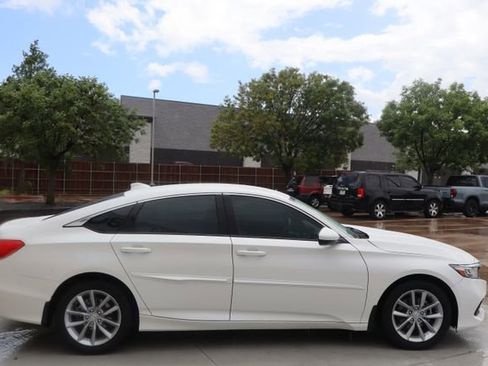 Used 2021 Honda Accord LX image 4
