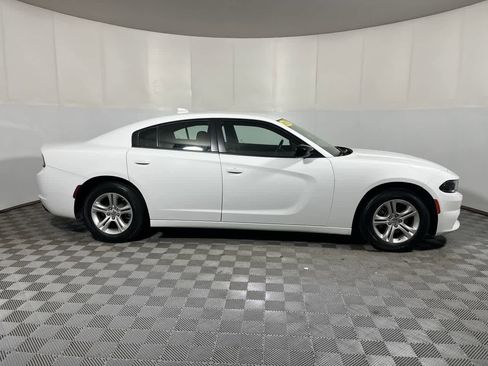 Used 2023 Dodge Charger SXT image 9