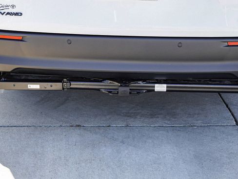 New 2026 Toyota Sienna XLE Woodland Edition AWD/4WD image 8