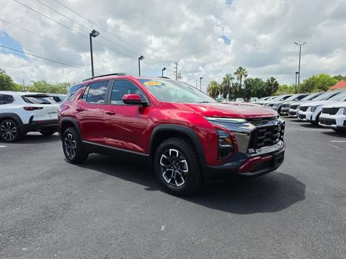 Used 2025 Chevrolet Equinox ACTIV w/ Safety and Technology Package AWD/4WD image 2