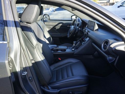 Used 2021 Lexus IS 350 F Sport image 19