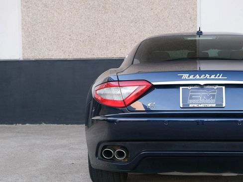 Used 2010 Maserati GranTurismo Coupe 2D image 17
