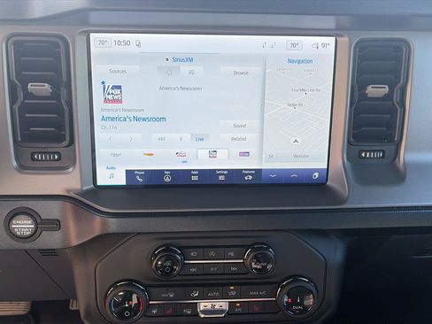 Used 2022 Ford Bronco Outer Banks AWD/4WD image 6