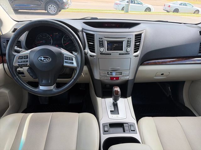 Used 2014 Subaru Legacy 2.5i Limited AWD/4WD image 31