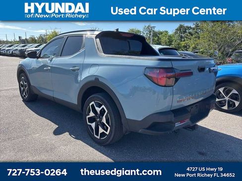 Used 2023 Hyundai Santa Cruz Limited AWD/4WD image 2