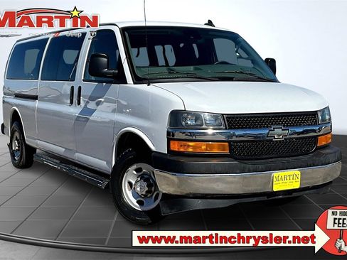 Used 2019 Chevrolet Express 3500 LT w/ LT Preferred Equipment Group image 1