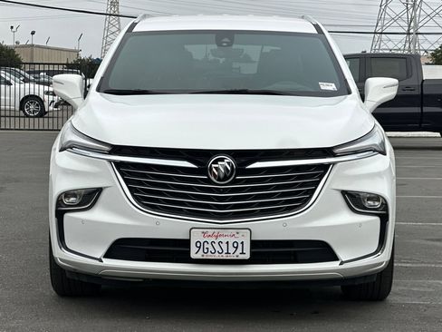 Used 2024 Buick Enclave Premium image 9