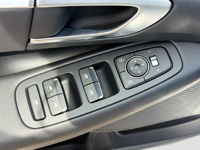 New 2026 Hyundai Sonata SEL FWD image 17