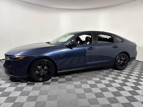 New 2025 Honda Accord SE image 3