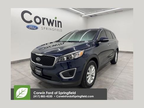 Used 2016 Kia Sorento LX image 1