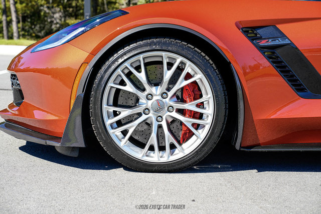 Used 2015 Chevrolet Corvette Z06 w/ Z07 Performance Package RWD image 54