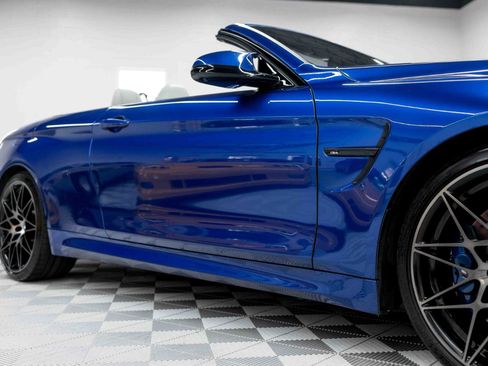 Used 2020 BMW M4 Convertible w/ Competition Package RWD image 21