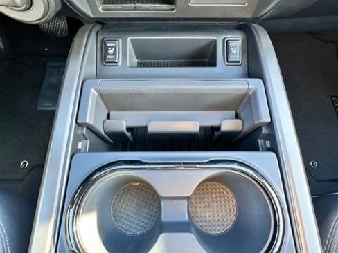 Certified 2024 Nissan Titan SV w/ SV Bronze Edition Package AWD/4WD image 23