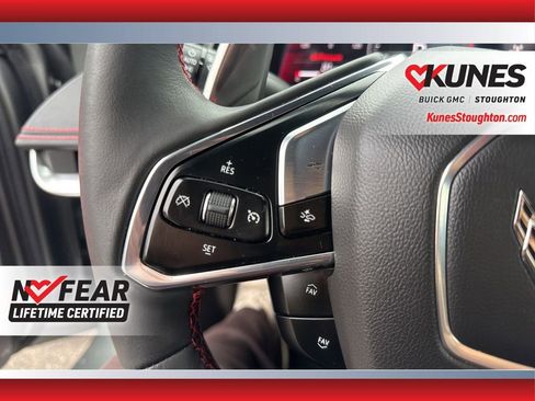 Used 2024 Chevrolet Corvette Stingray Preferred Conv w/ 2LT image 25