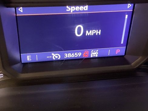 Used 2022 GMC Sierra 1500 AT4 image 17