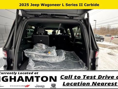 New 2025 Jeep Wagoneer L Series II w/ HD Trailer Tow Package w/25F image 22