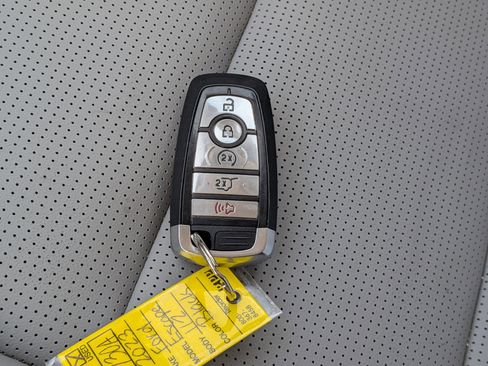 Used 2023 Ford Escape Platinum image 26