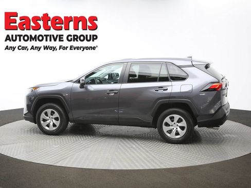Used 2022 Toyota RAV4 LE image 61
