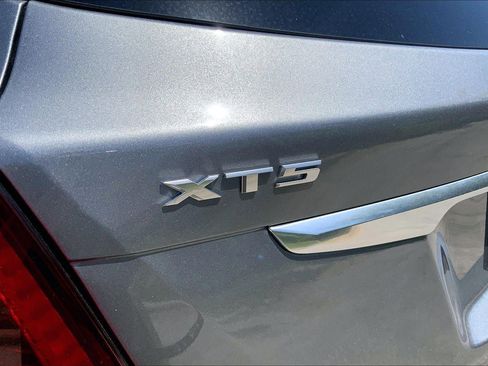 Used 2020 Cadillac XT5 Premium Luxury AWD/4WD image 31