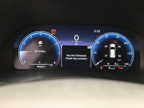 Used 2023 Toyota Highlander Platinum image 19