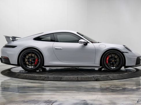 Used 2026 Porsche 911 Carrera GTS RWD image 24