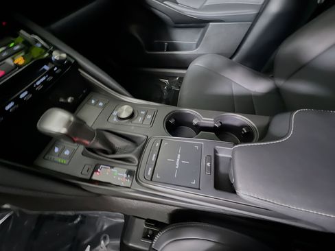 Used 2023 Lexus IS 300 300 w/ Premium Package image 25