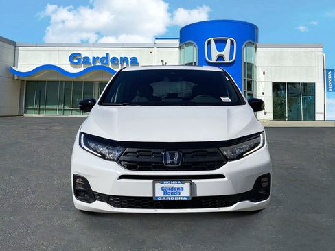 New 2026 Honda Odyssey Sport-L image 2