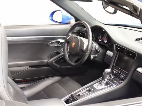 Used 2016 Porsche 911 Carrera 4S image 34
