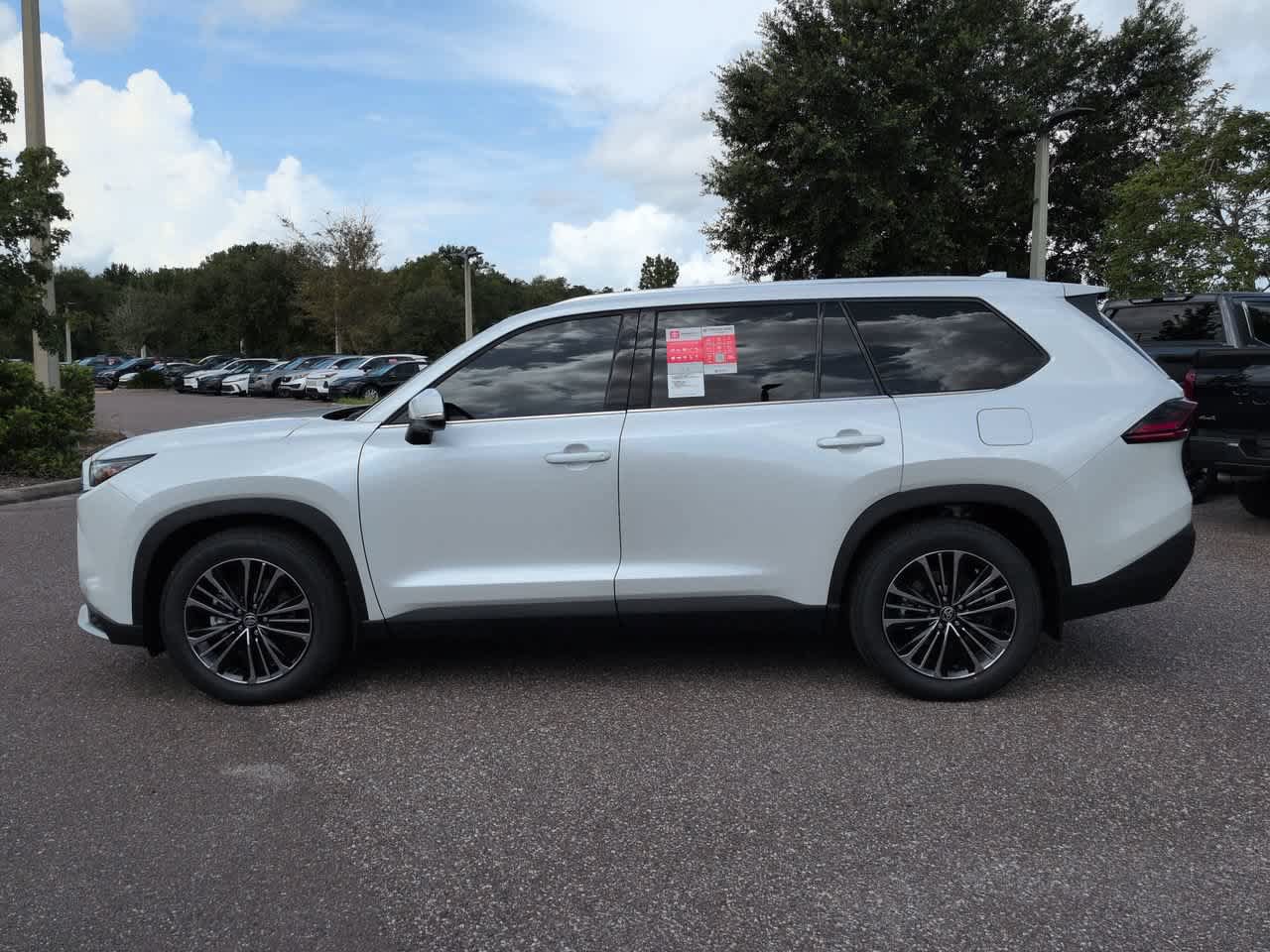 New 2026 Toyota Grand Highlander AWD Hybrid image 3