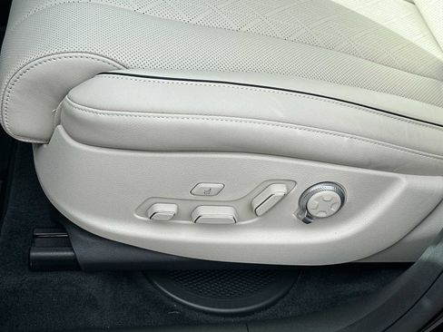 New 2026 Genesis GV80 2.5T Prestige image 10