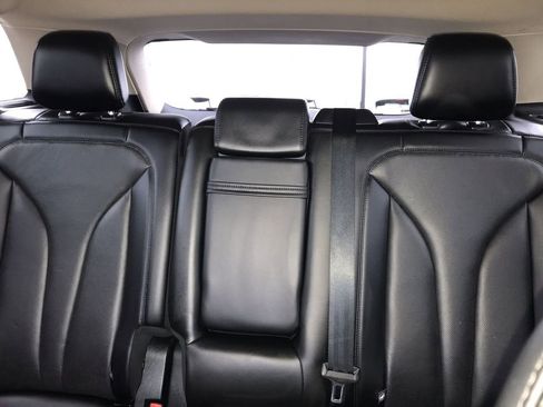 Used 2022 Lincoln Nautilus Reserve image 23