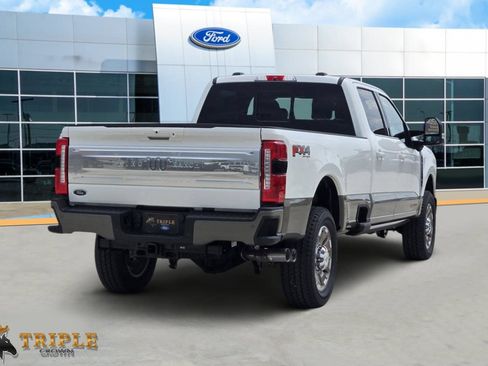 New 2026 Ford F350 King Ranch w/ FX4 Off-Road Package AWD/4WD image 5