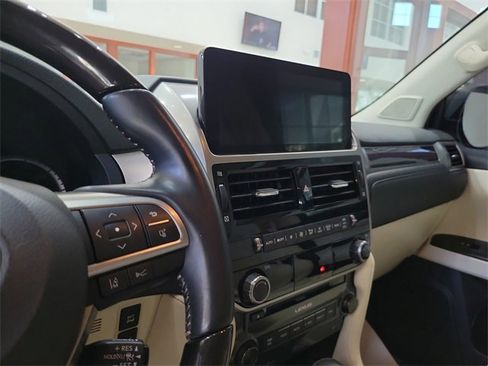 Used 2023 Lexus GX 460 Premium image 20