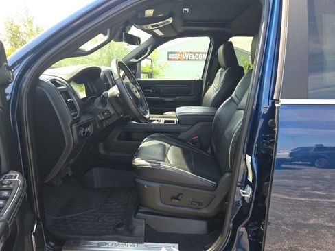 Used 2024 RAM 2500 Limited image 39