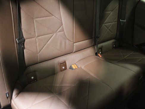 Used 2025 BMW iX xDrive50 image 19