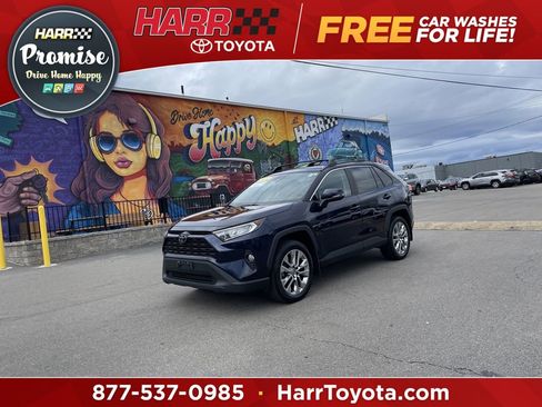 Used 2021 Toyota RAV4 XLE Premium image 1