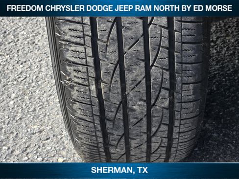 Used 2025 Toyota RAV4 LE image 9