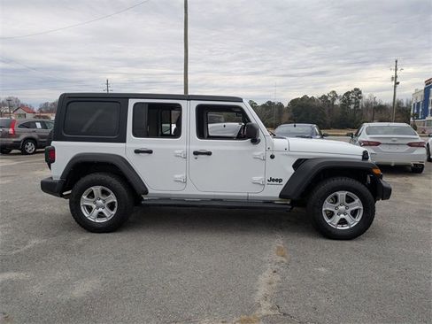 Used 2023 Jeep Wrangler Sport S image 2