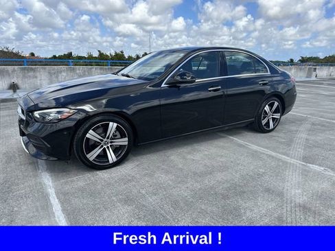 Used 2025 Mercedes-Benz C 300 Sedan image 39