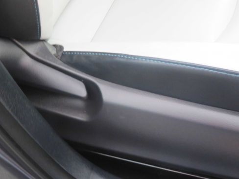 Used 2018 Toyota Prius Prime Premium FWD image 25