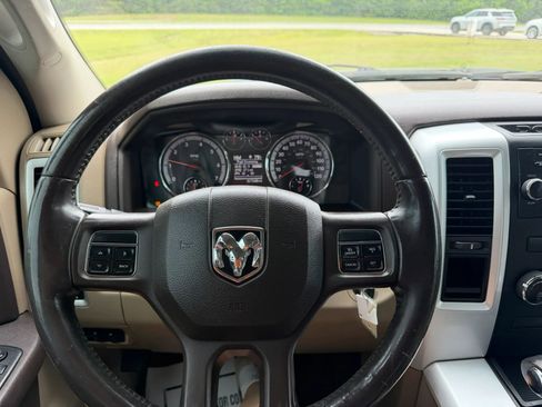 Used 2012 RAM 1500 Big Horn w/ Luxury Group RWD image 9