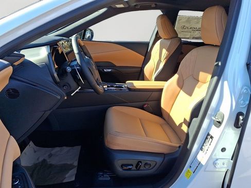 New 2026 Lexus RX 450h AWD image 7