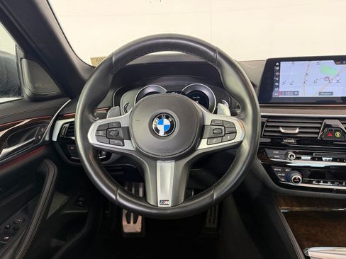 Used 2018 BMW 540i RWD image 11