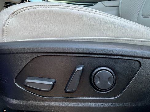 Used 2024 Hyundai Tucson Limited AWD/4WD image 23