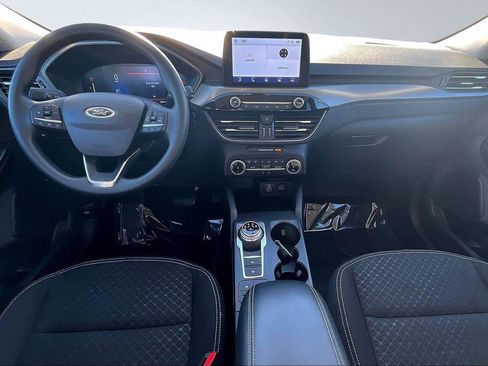 Certified 2025 Ford Escape Active image 7
