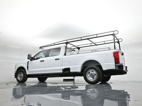 New 2026 Ford F350 XL w/ XL Driver Assist Package RWD image 3