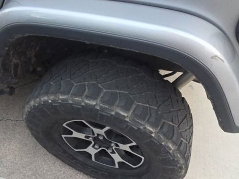 Used 2021 Jeep Wrangler Unlimited Rubicon image 15