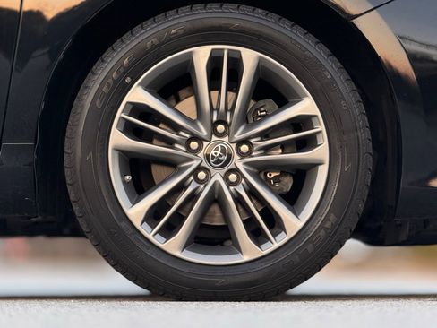 Used 2016 Toyota Camry SE image 20